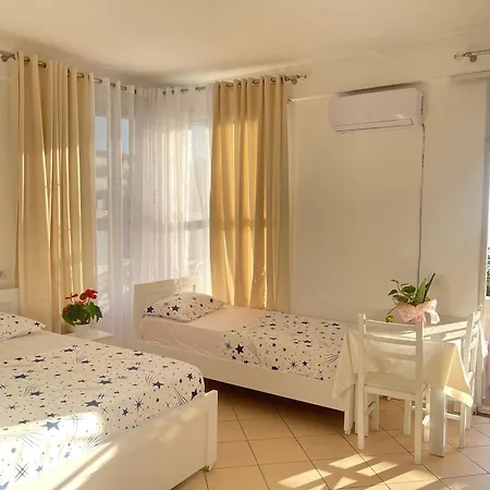 Marras Rooms 2 Durres Exterior photo